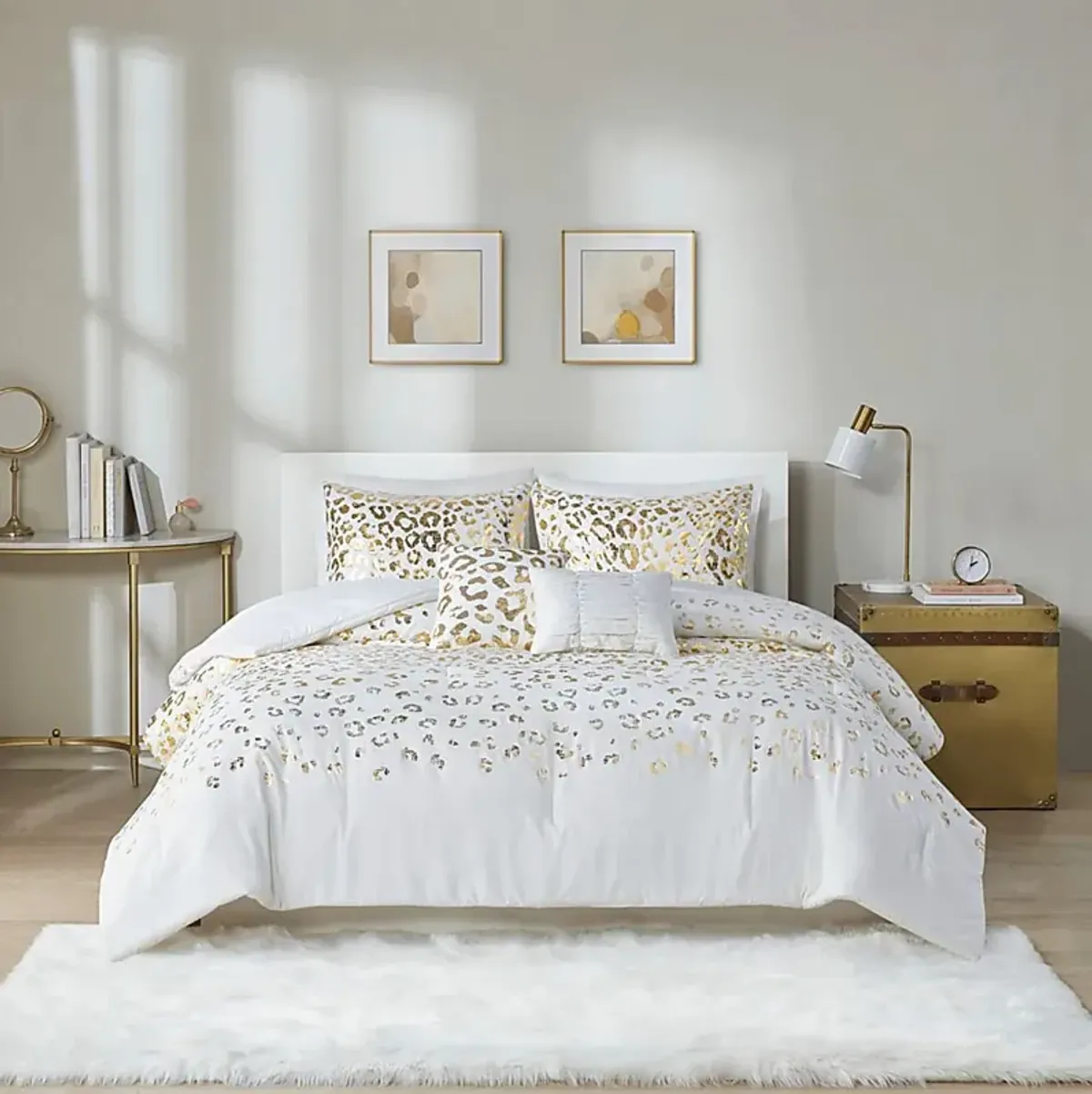 Kids Leopard Chic Ivory 4 Pc Twin XL Comforter Set