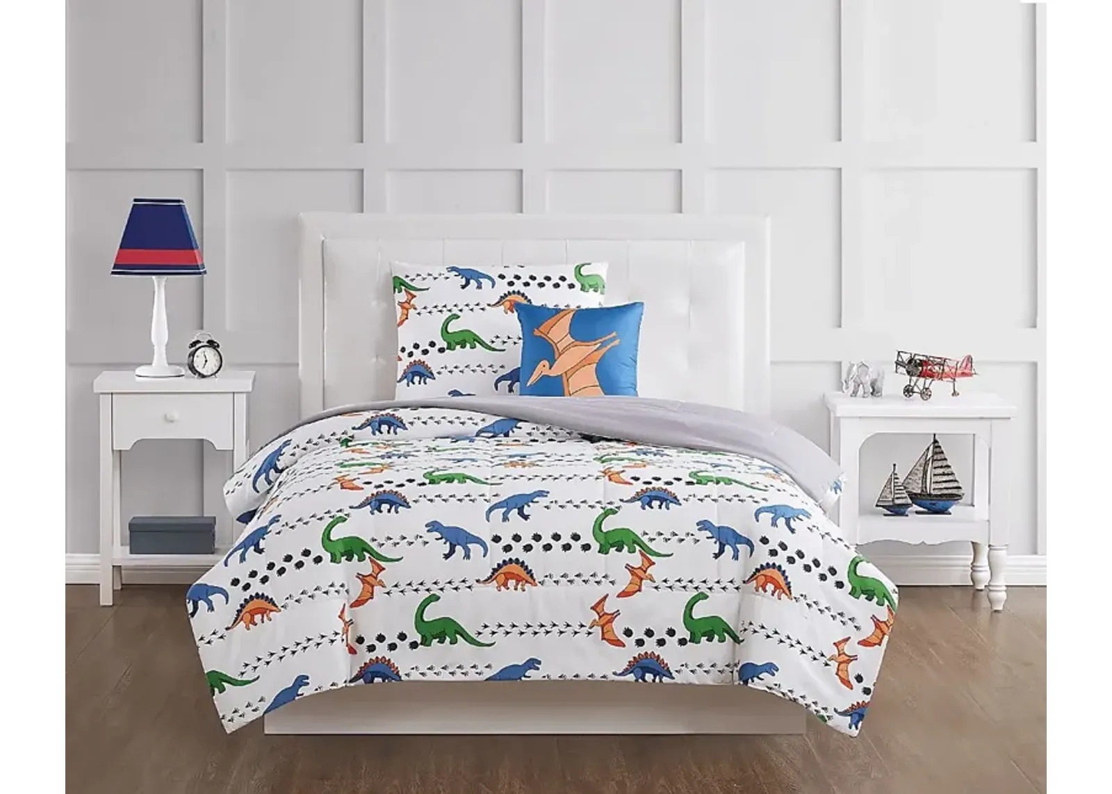 Kids Dino Venture White 4 Pc Full Quilt Set