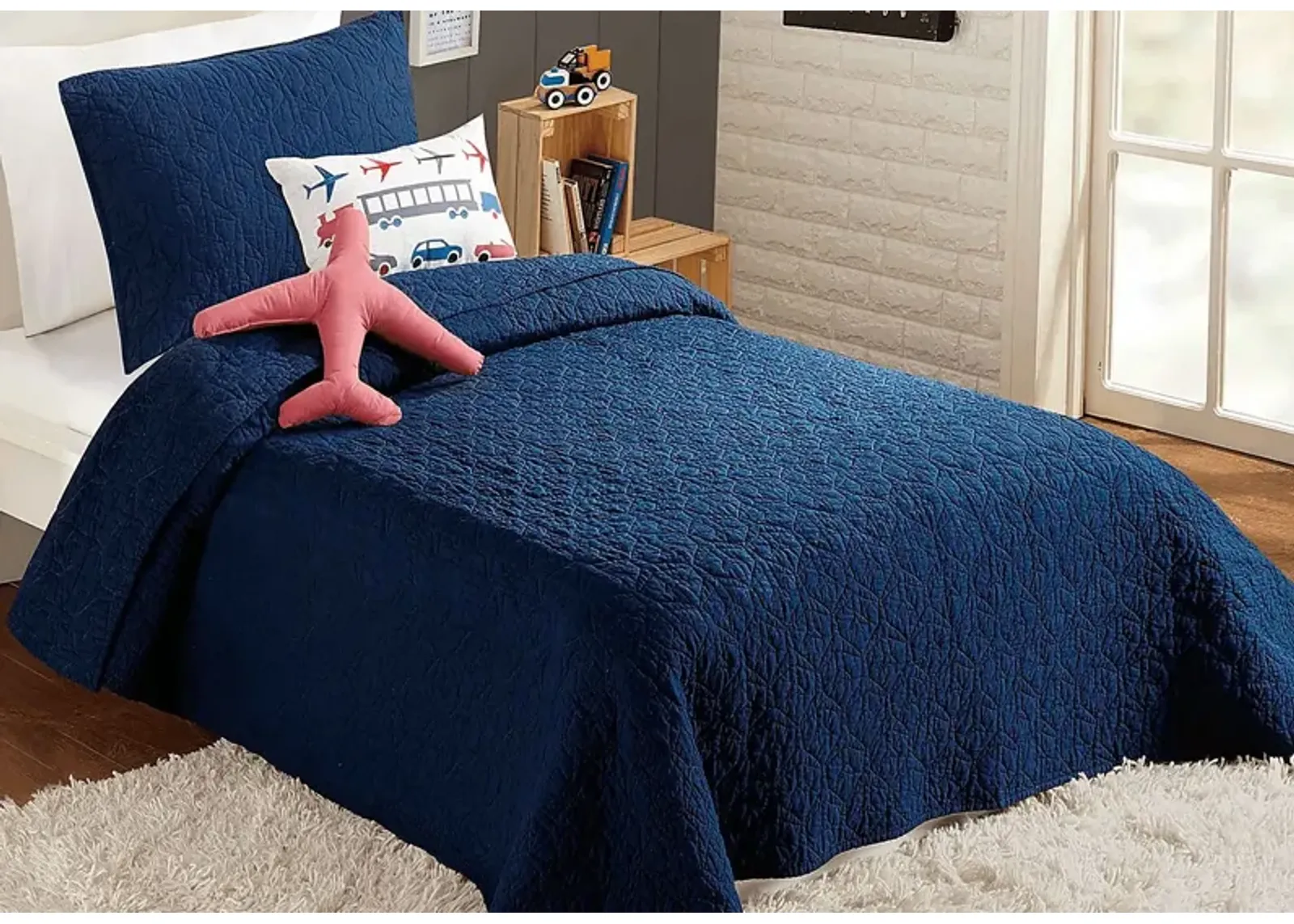 Oli Navy Twin Comforter Set