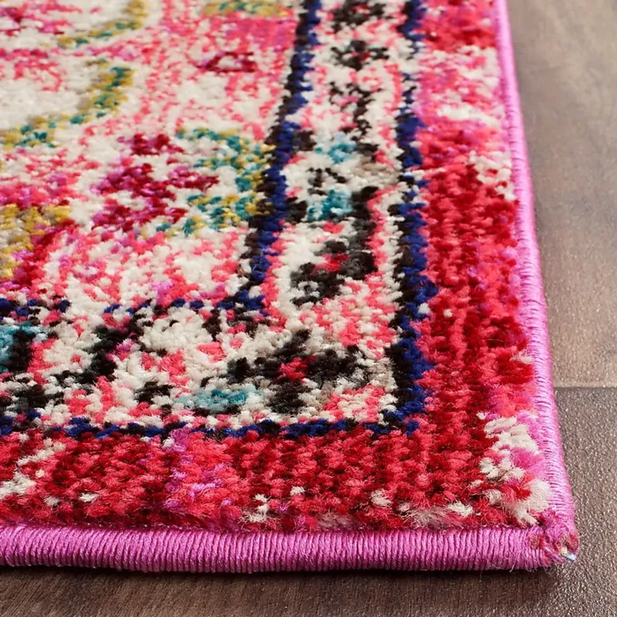 Jailyn Pink 2'2 x 10' Rug