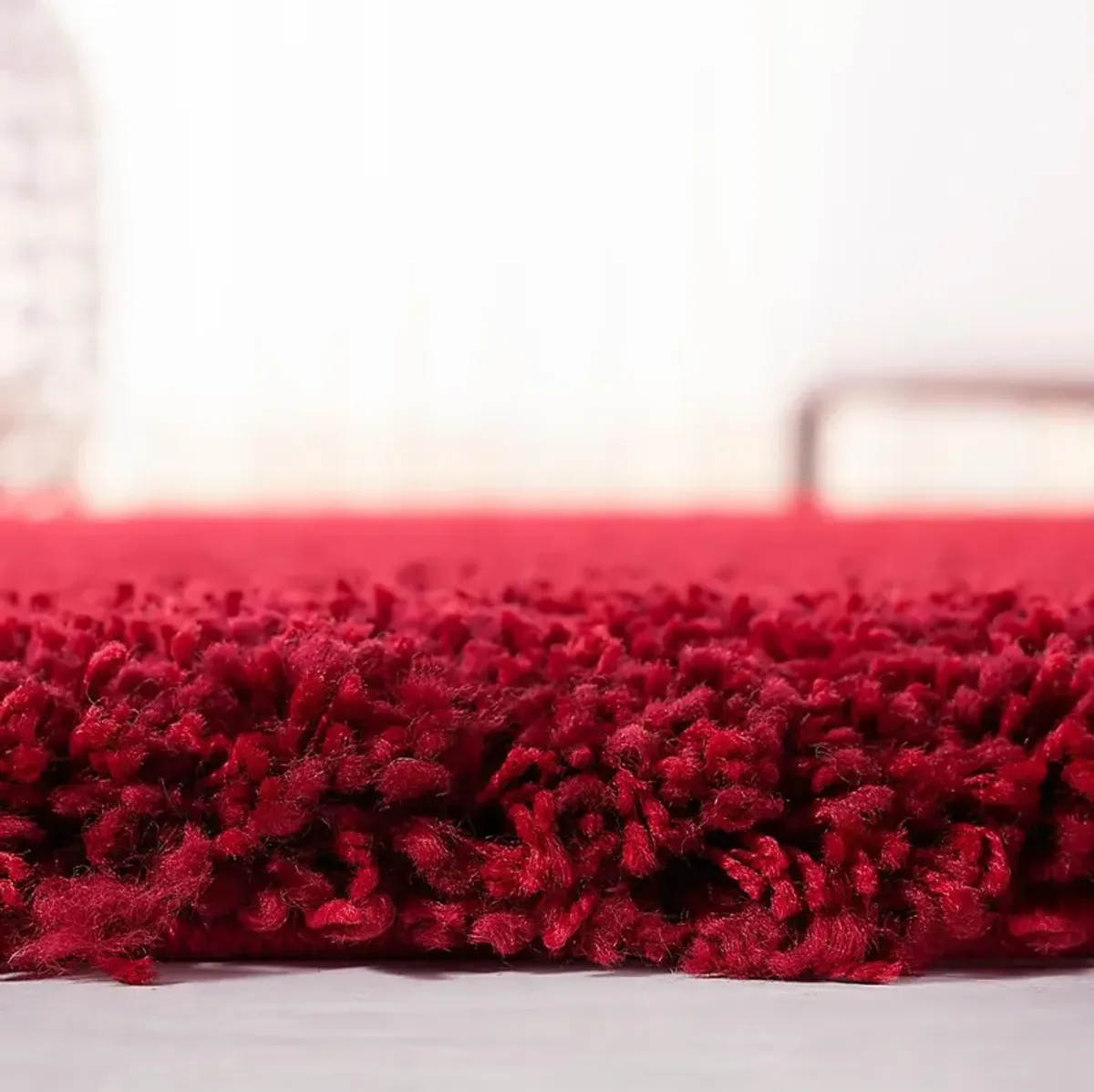 Cleona Red 5'3 x 7'6 Rug