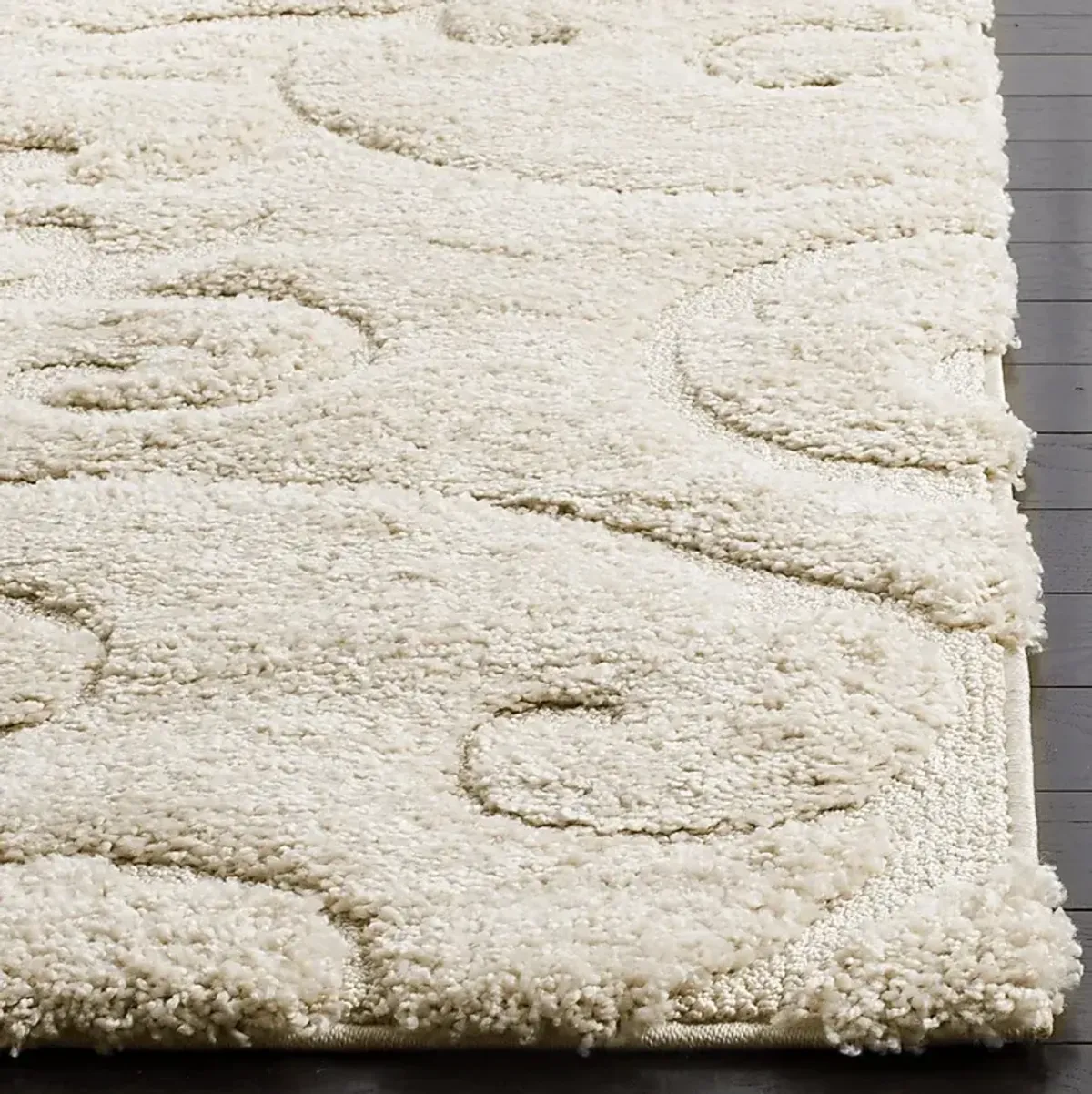 Morina Ivory 2'3 x 9' Rug