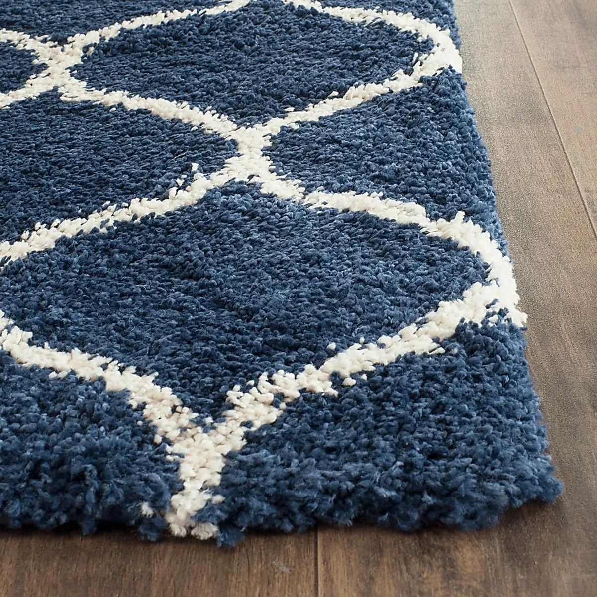 Alicia Blue 2'3 x 10' Rug