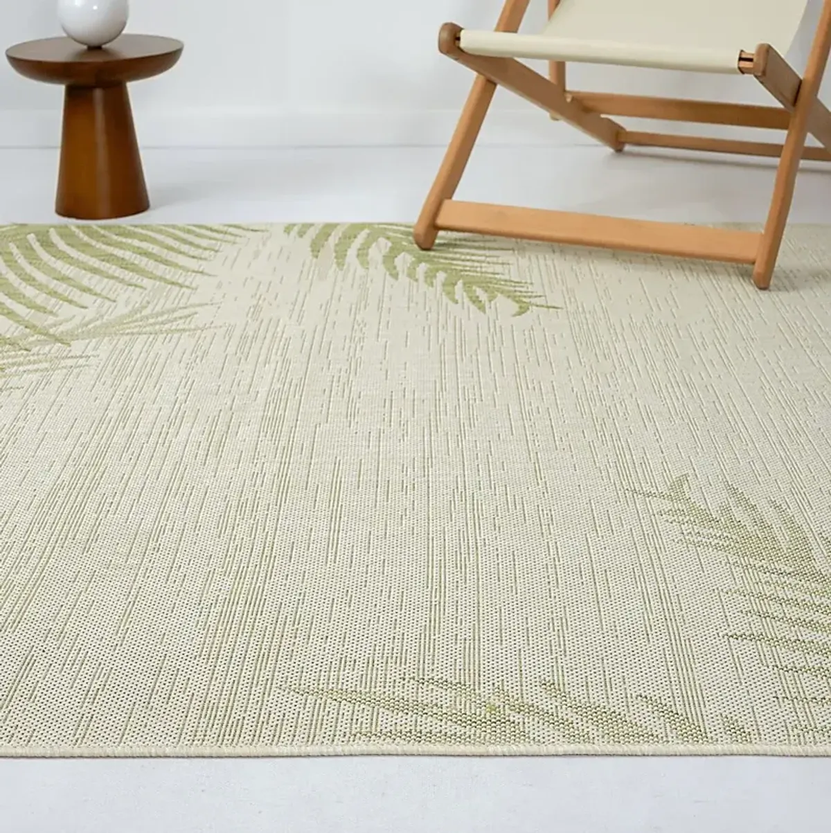 Derall Green 5' x 7' Indoor/Outdoor Rug