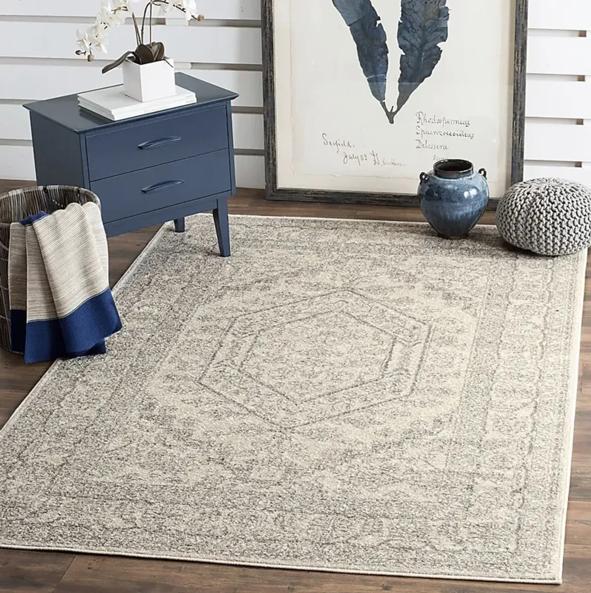 Daylee Ivory 5' x 8' Rug