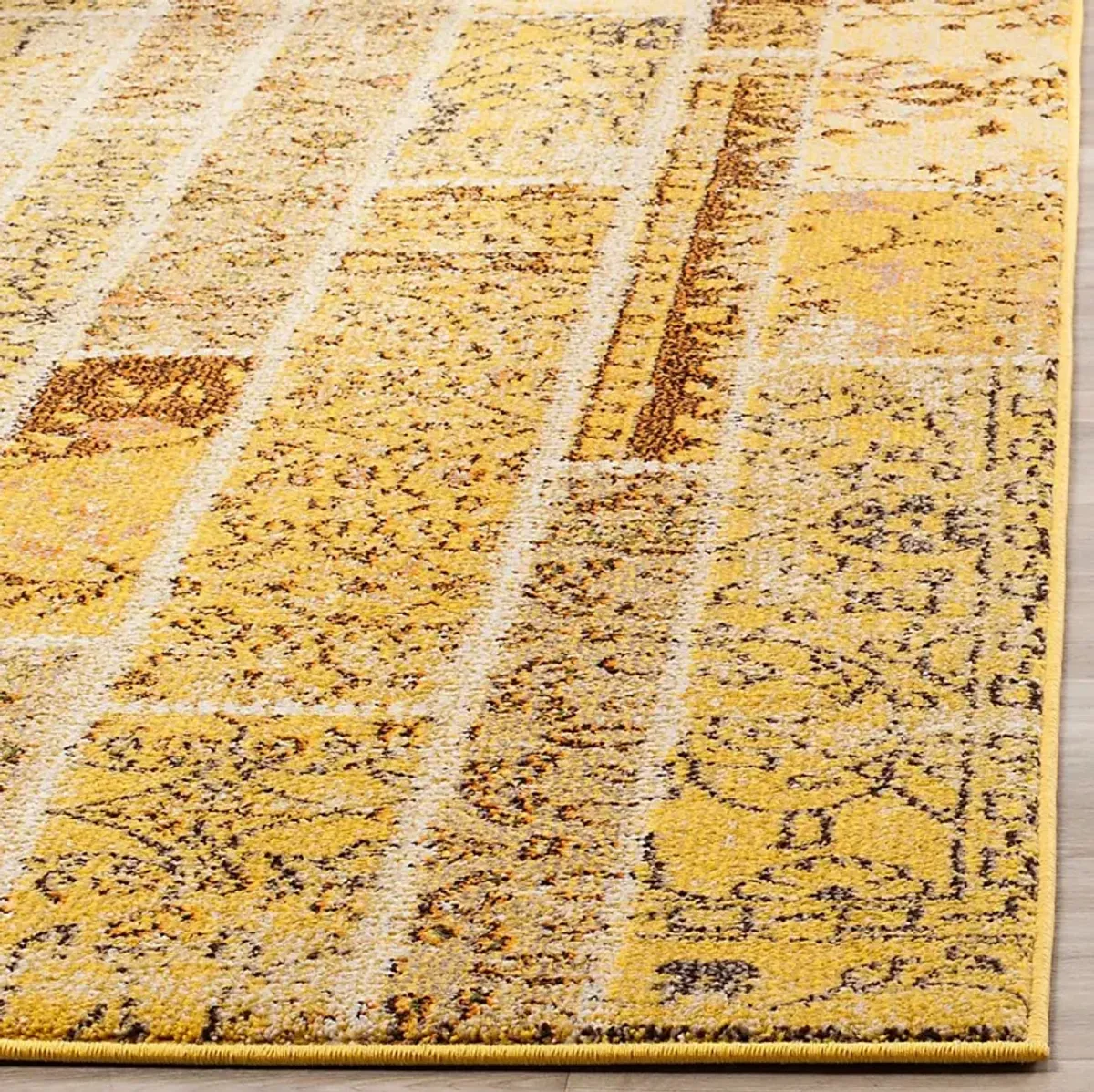 Sadia Yellow 5'1 x 7'7 Rug