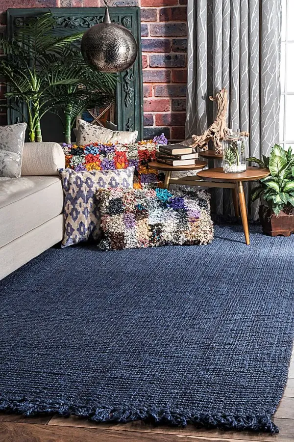 Everley Navy 8' x 10' Rug
