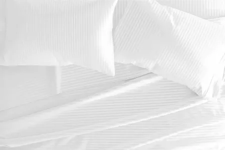 Belden Landing V White 4 Pc Queen Bed Sheet Set