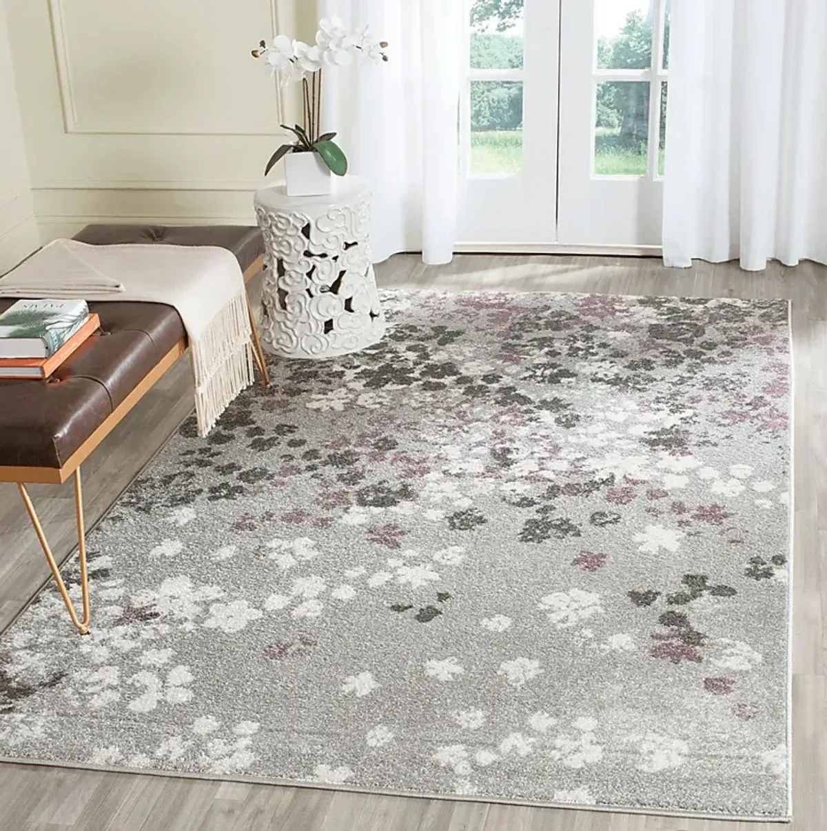 Cleora Light Gray 6' x 9' Rug