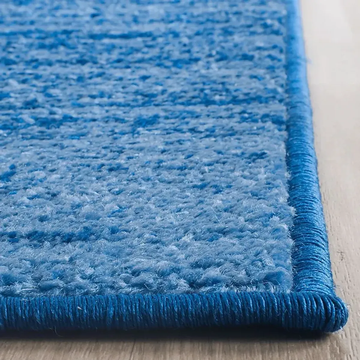 Omeir Blue 2'6 x 8' Runner Rug