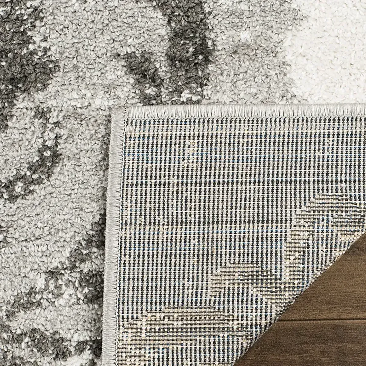Clarisse Silver 2'6 x 8' Runner Rug
