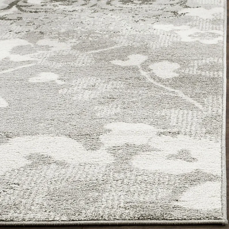 Clarisse Silver 5' x 8' Rug