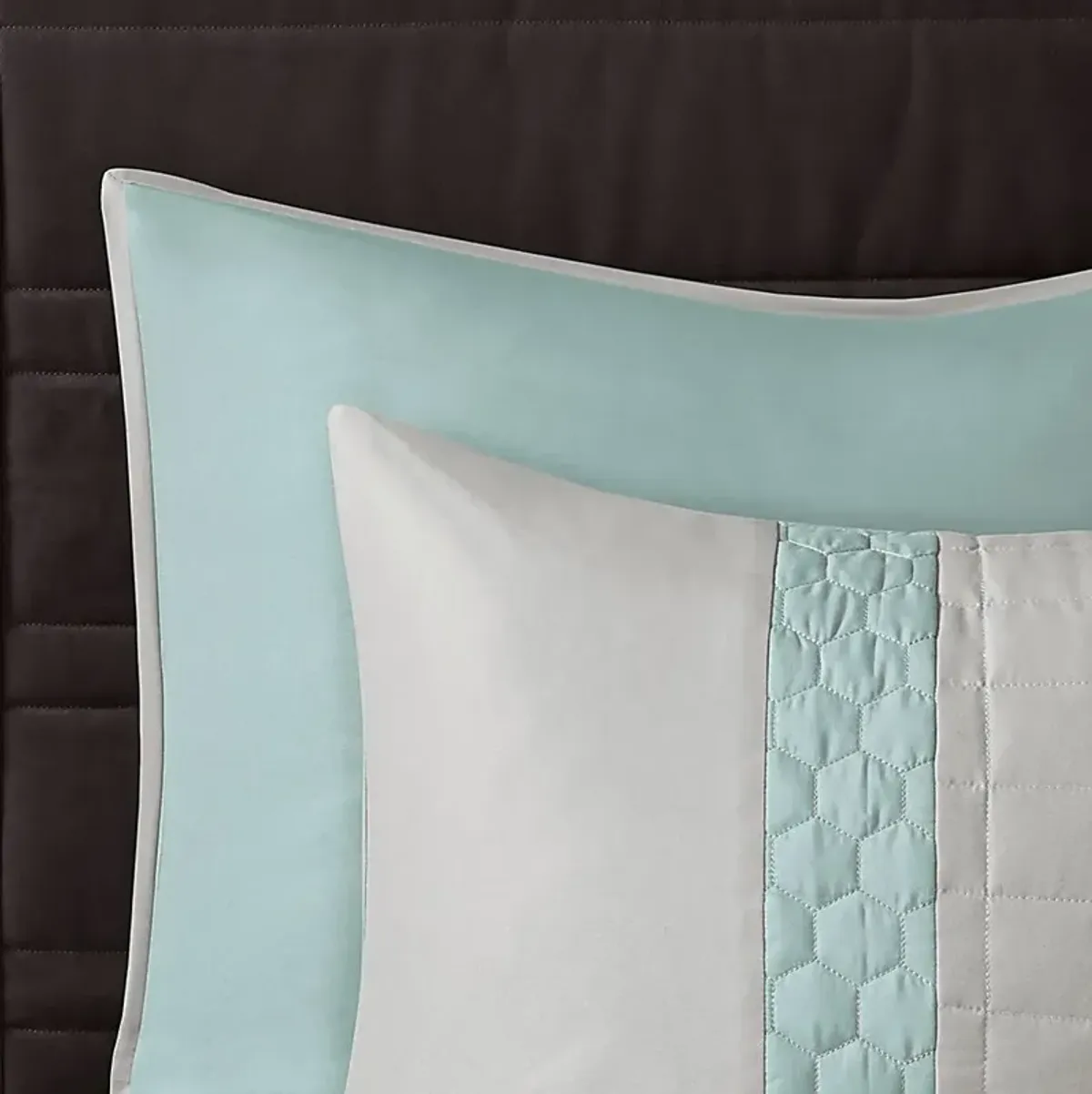 Kennuth Seafoam 8 Pc Queen Comforter Set