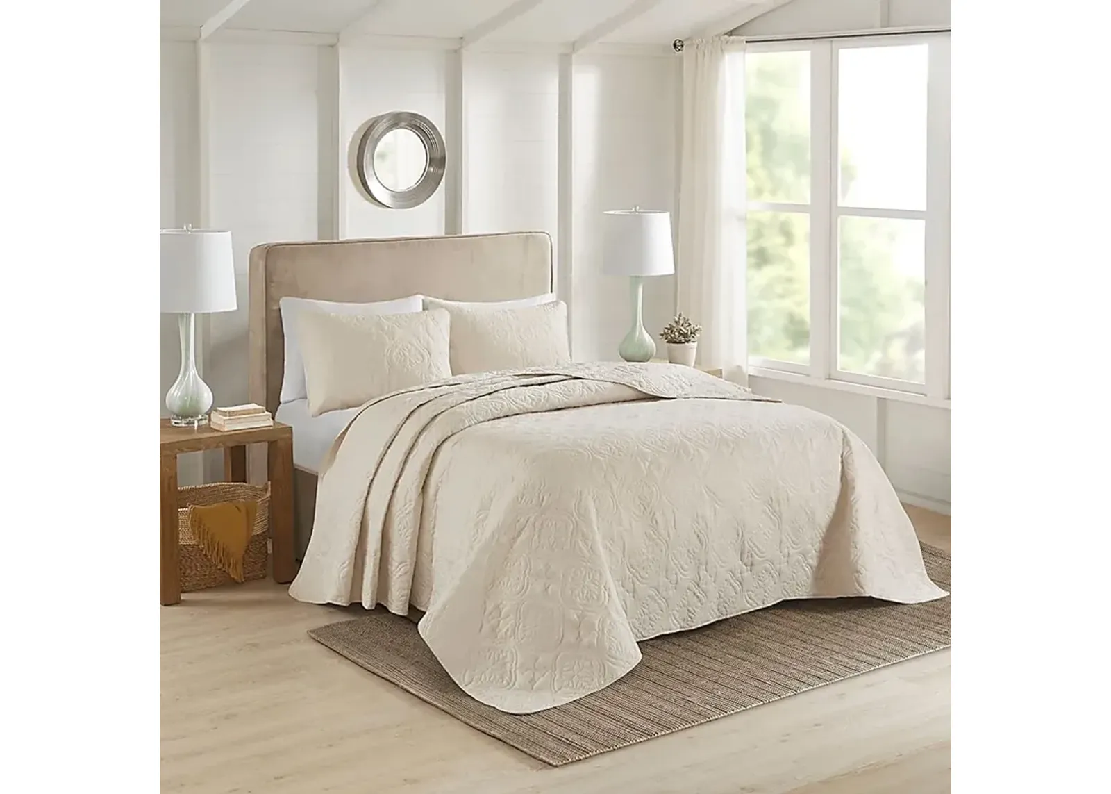 Gingerish Cream 3 Pc Full/Queen Bedspread