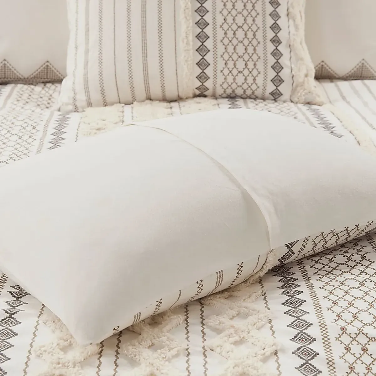 Plaen Ivory 3 Pc Full/Queen Duvet Set