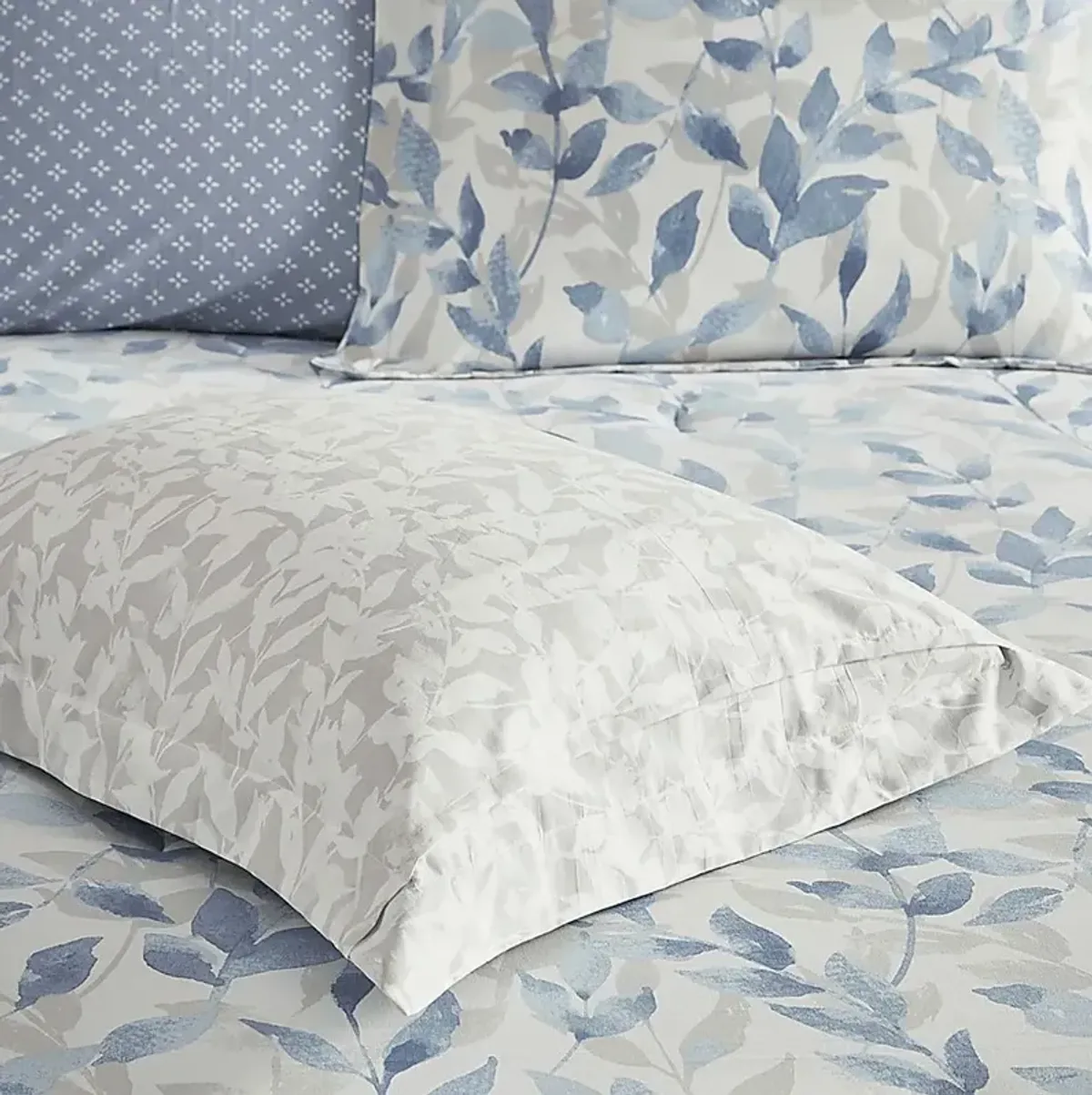 Picayne Blue 8 Pc Queen Comforter Set