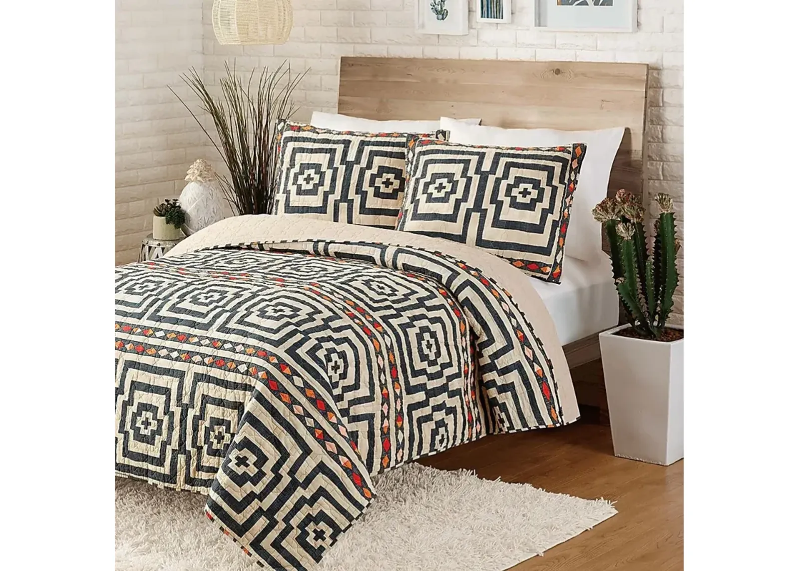 Imlay Black Full/Queen 3 Pc Quilt Set