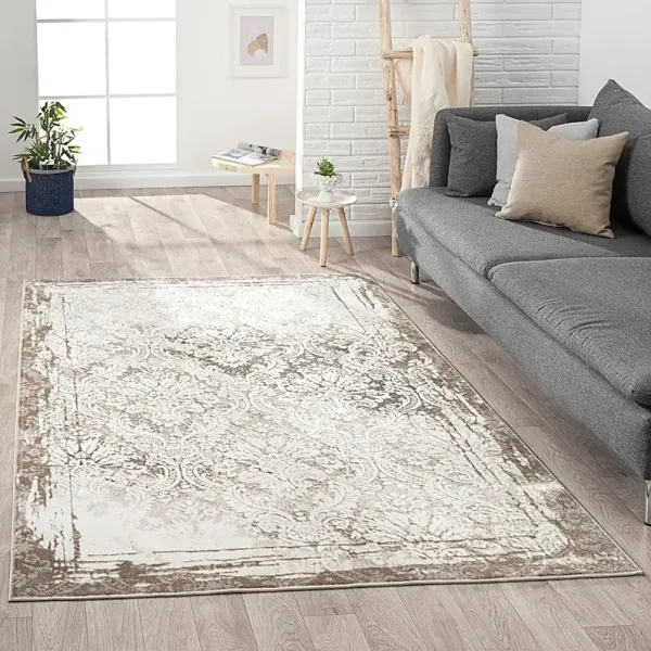Adelaee Brown 5' x 7' Rug