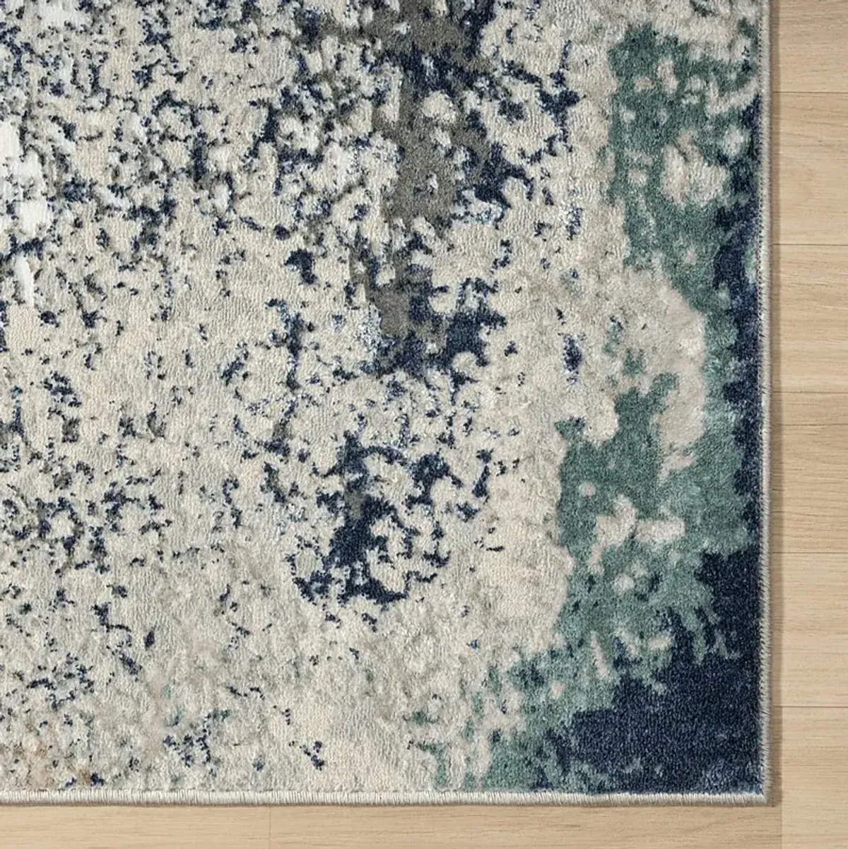 Venerla Blue 5' x 7' Rug