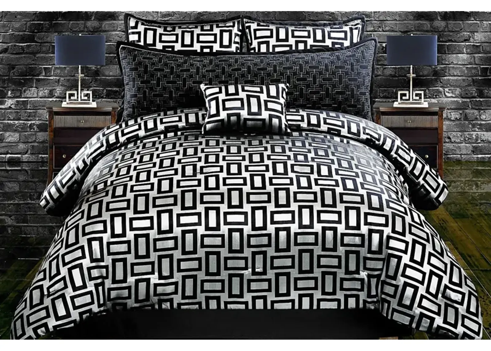 Aspunwall Black Silver 5 Pc King Comforter Set