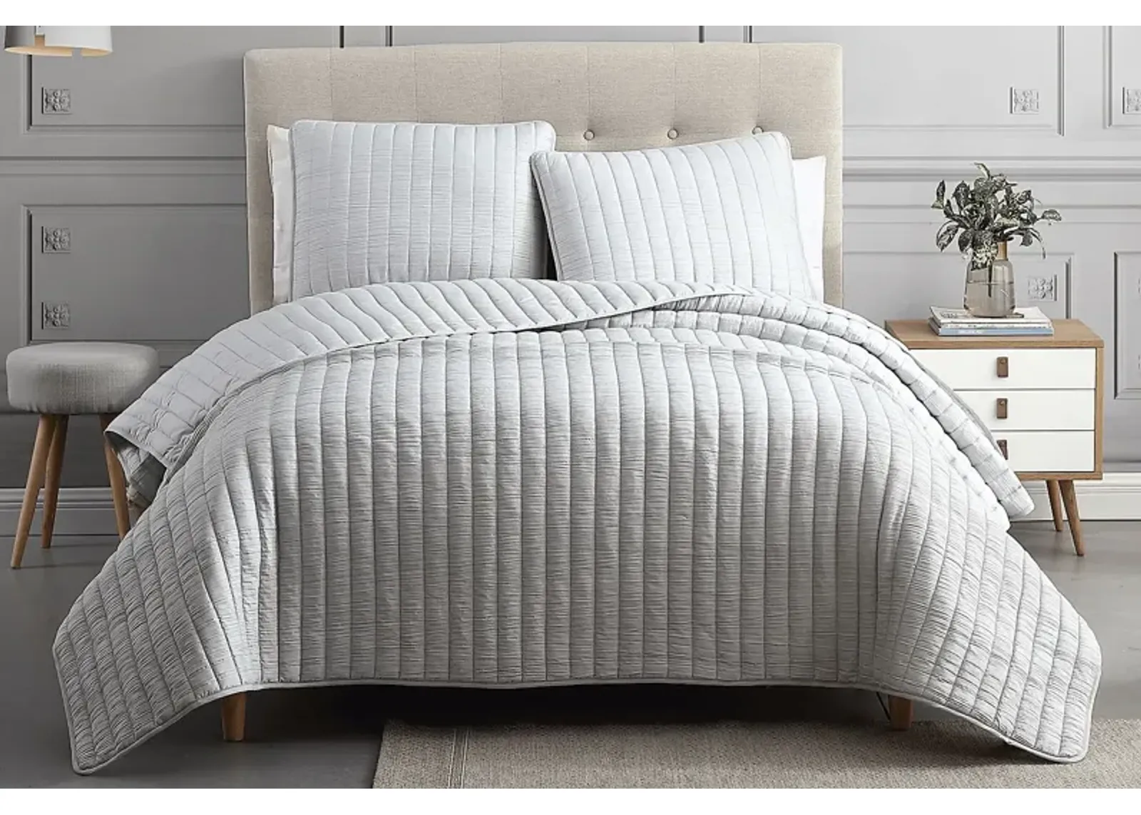 Corvair Light Gray 3 Pc Queen Coverlet Set