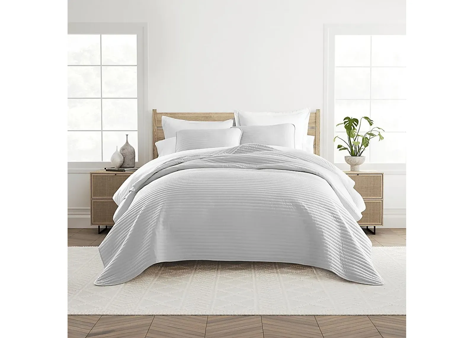 Honeybell Gray 2 Pc Twin Quilt Set