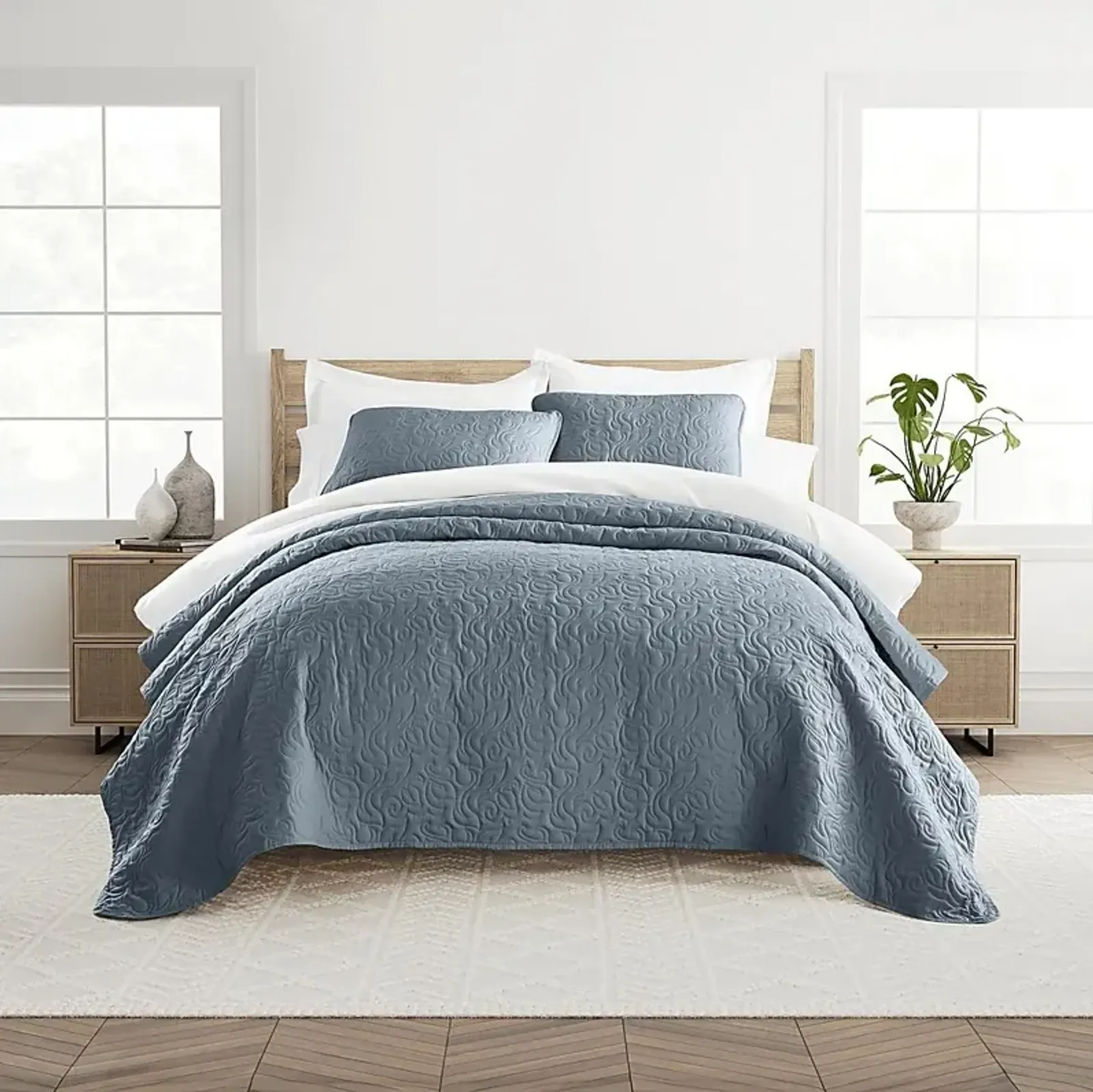 Goldhorn Blue 3 Pc King Quilt Set