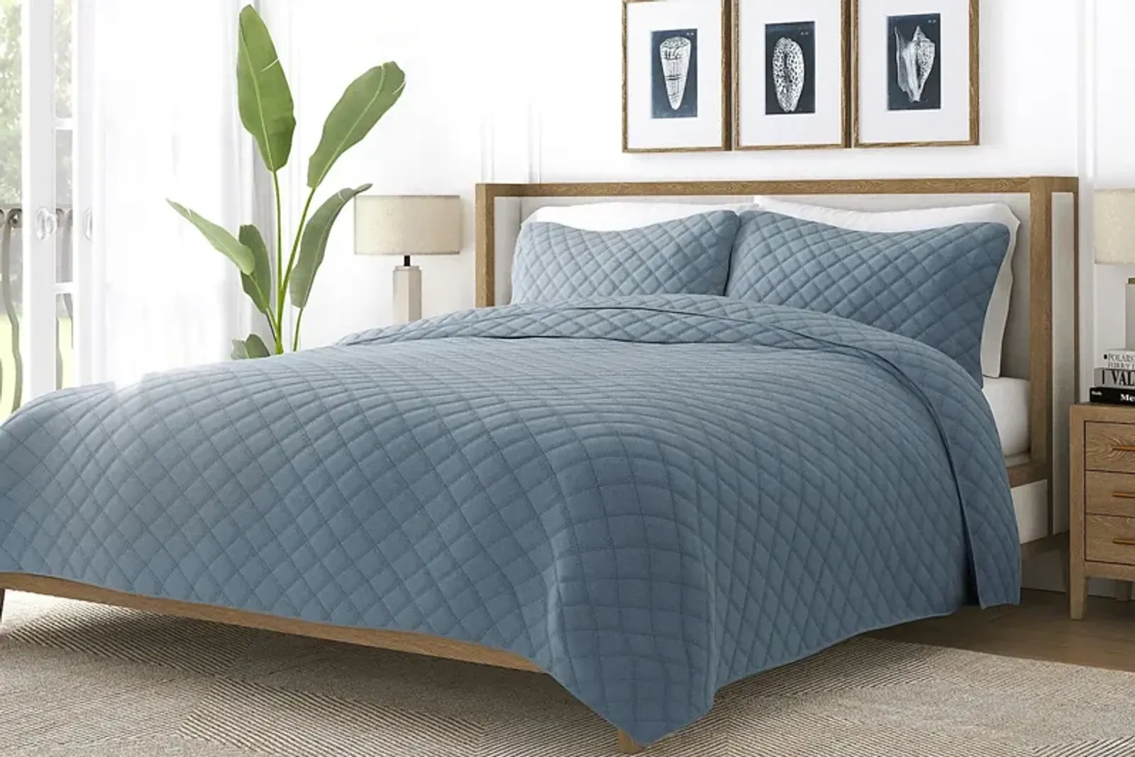 Lulldale Blue 3 Pc Queen Quilt Set