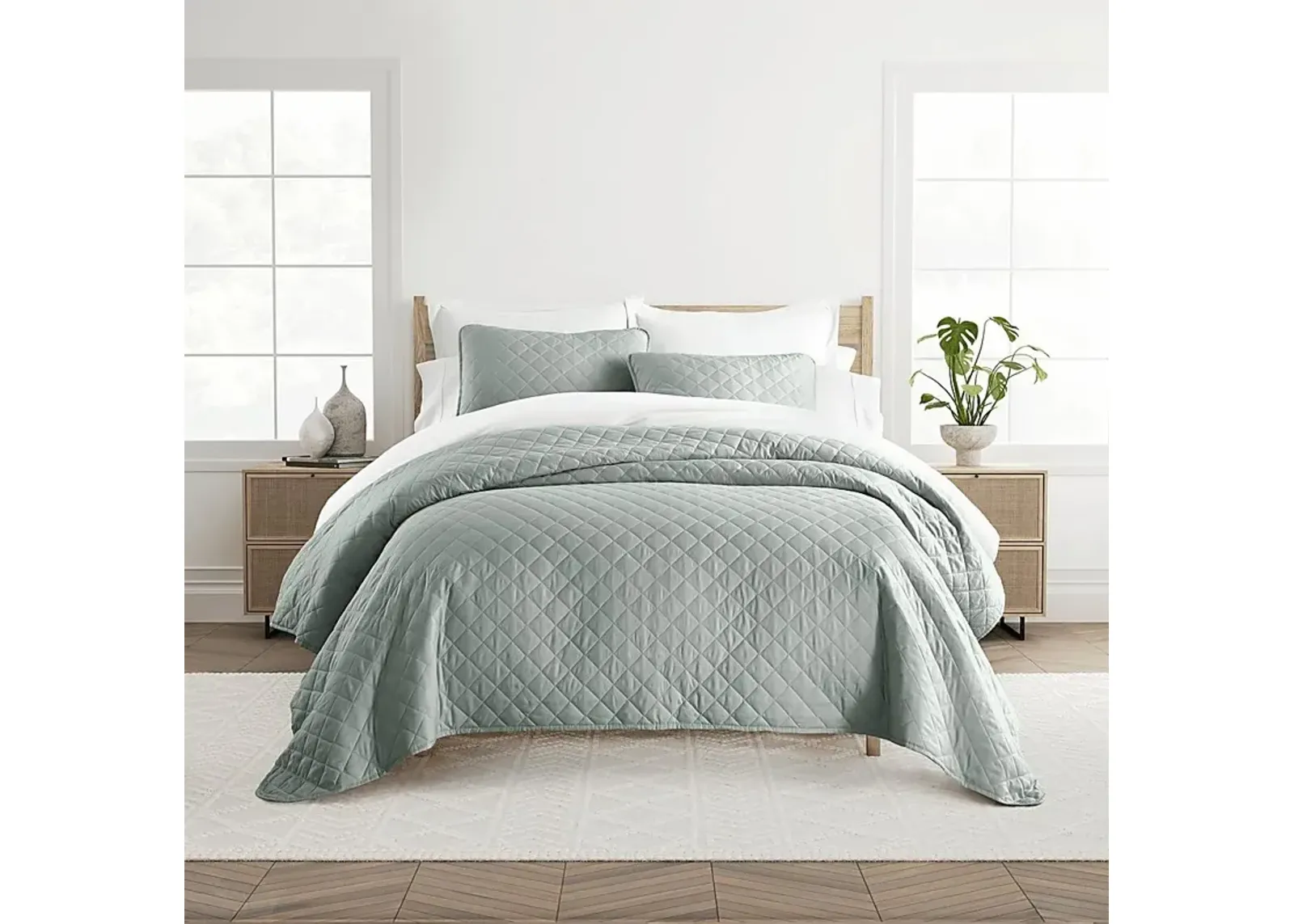 Lulldale Green 2 Pc Twin Quilt Set