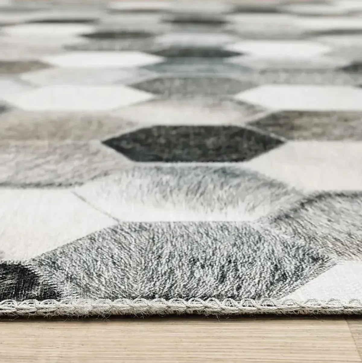 Cormier Gray 5' x 7' Rug