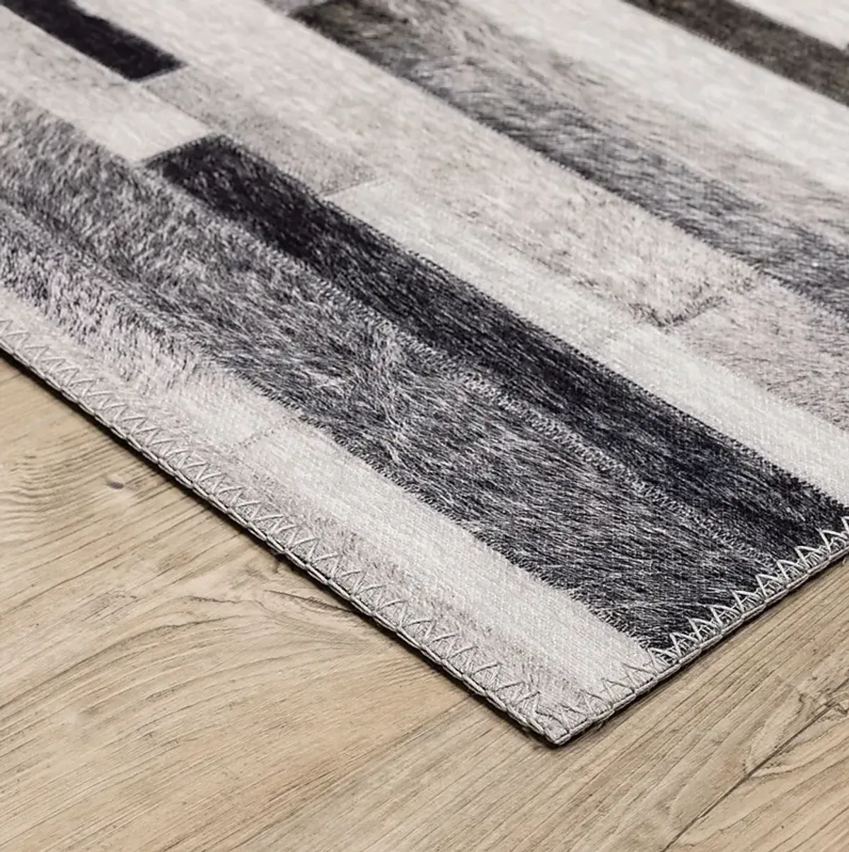 Lajoie Gray 2' x 8'1 Rug