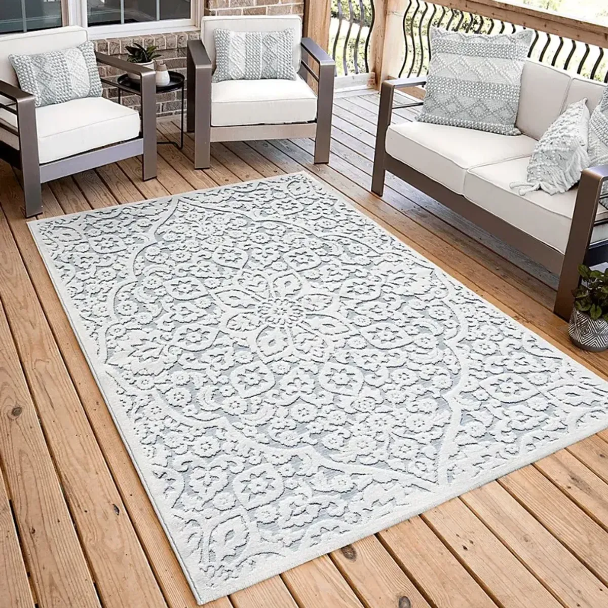 Sohio White 7'9 x 10'10 Rug