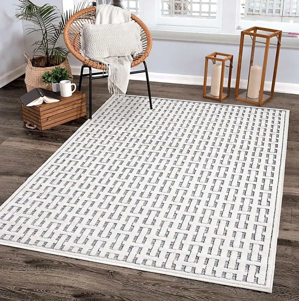 Broussard White 5'2 x 7'6 Rug