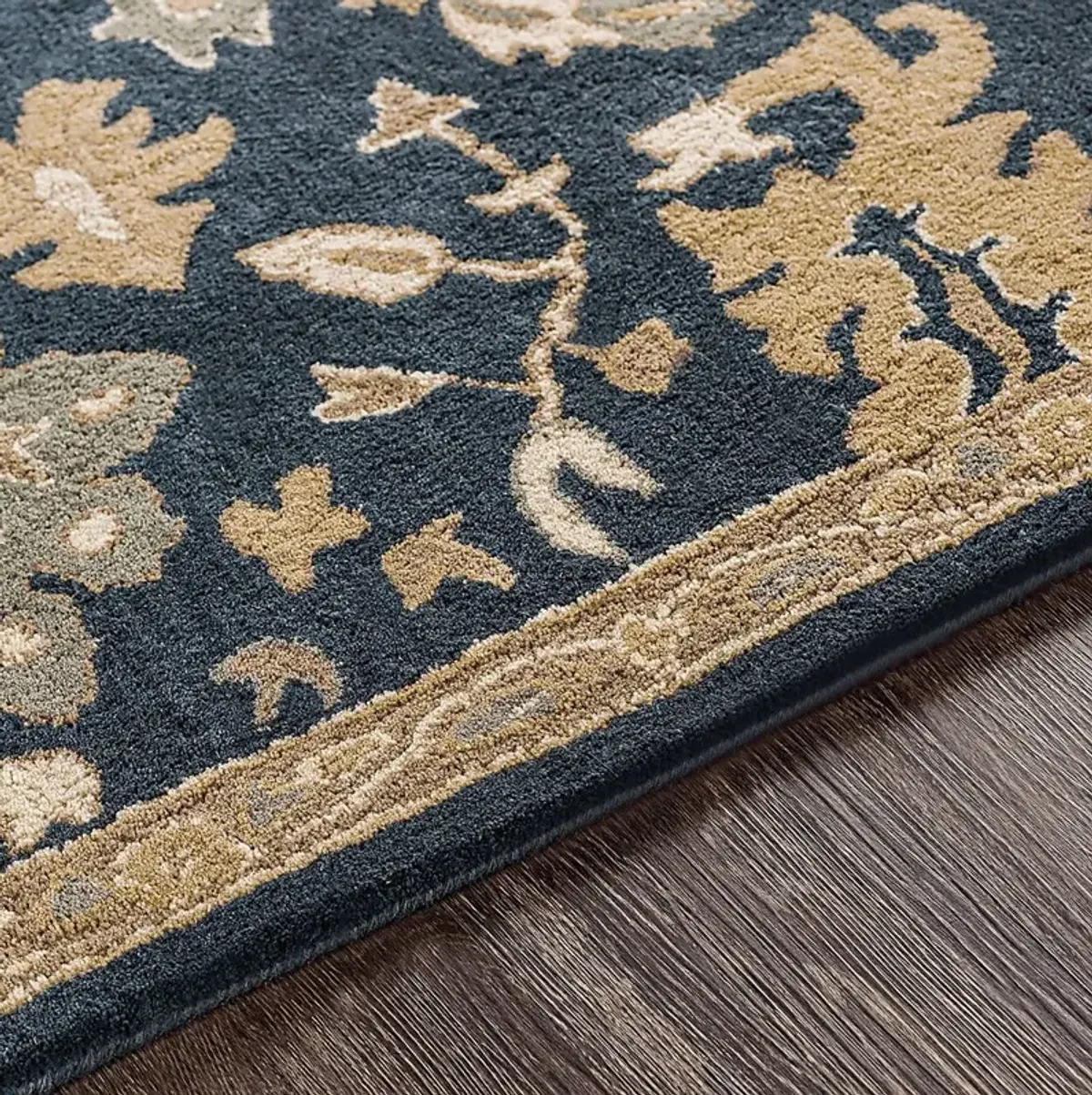 Belinera IV Navy 6' x 9' Rug