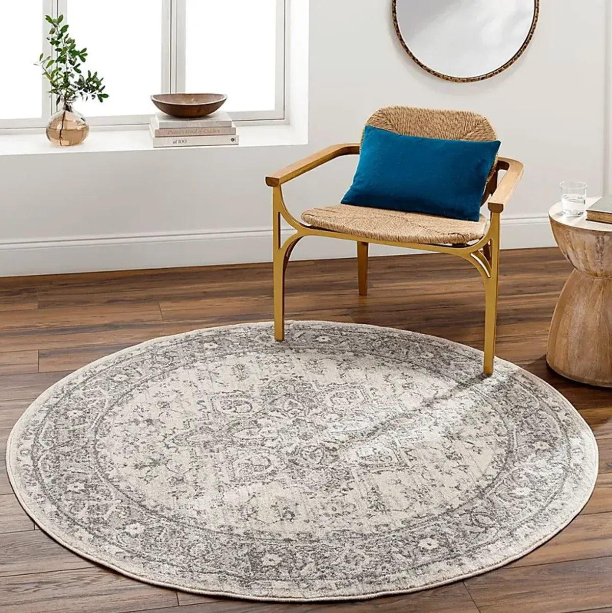 Lara Elle Gray 5'3 Round Rug