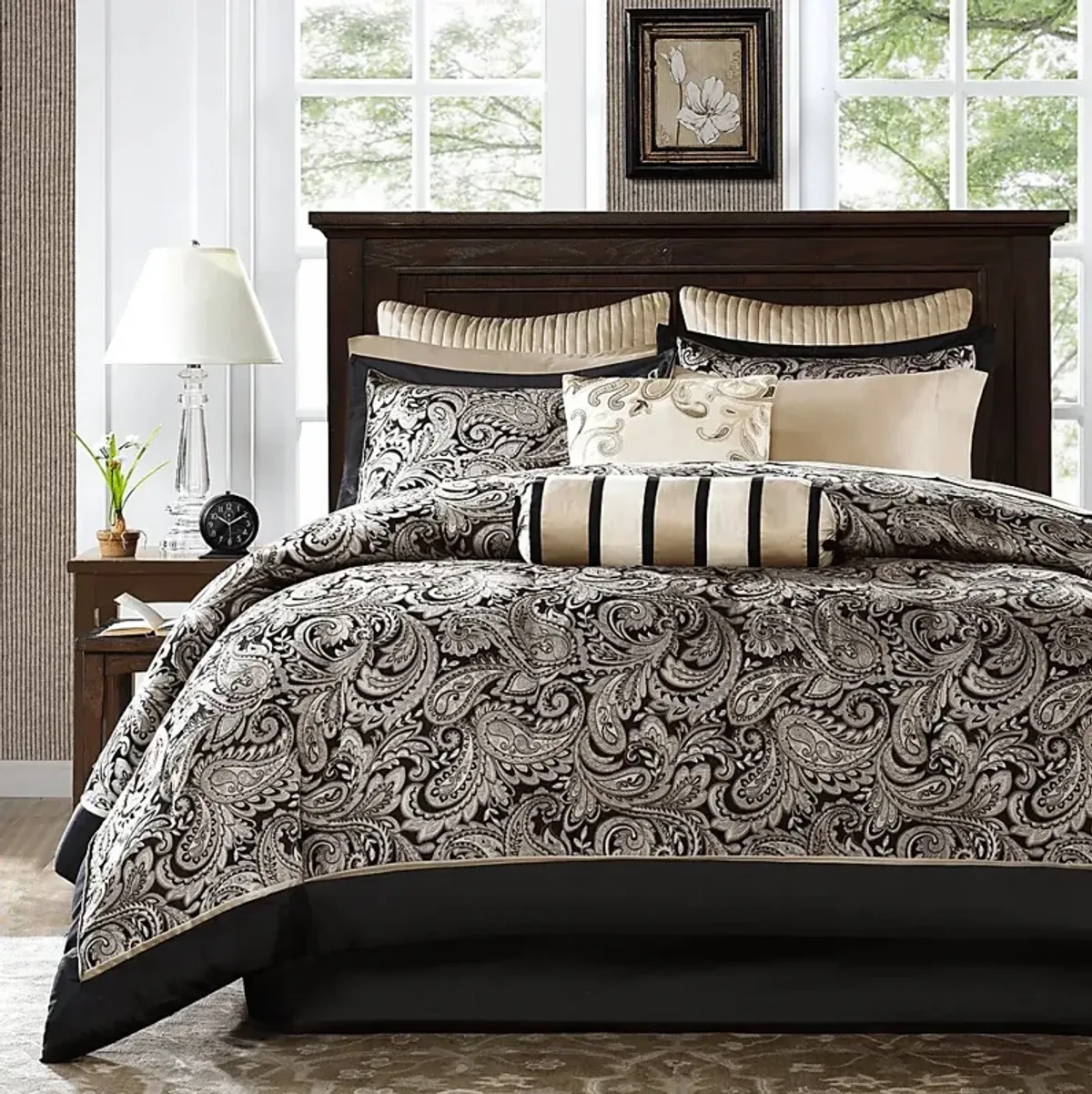 Wellesy Black 12 Pc Full Comforter Set