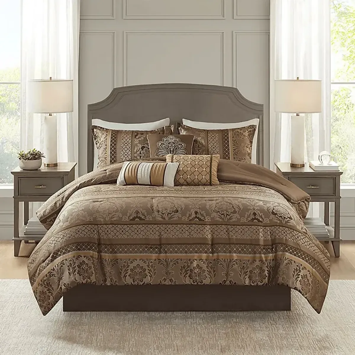 Yewell Brown 7 Pc Queen Comforter Set