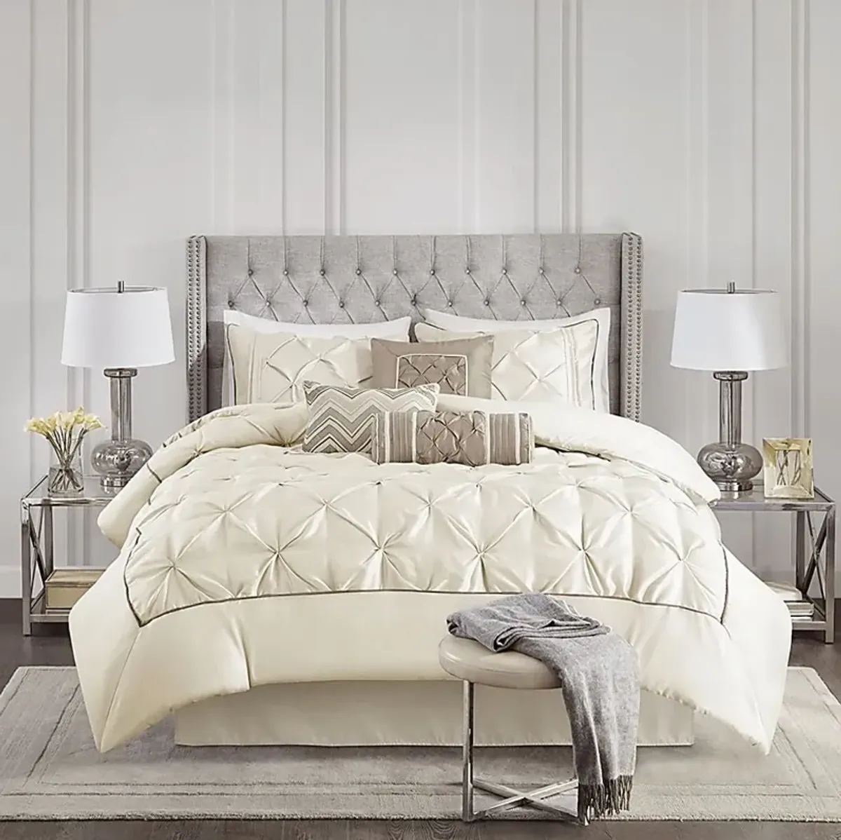 Bergerae Ivory 7 Pc Full Comforter Set