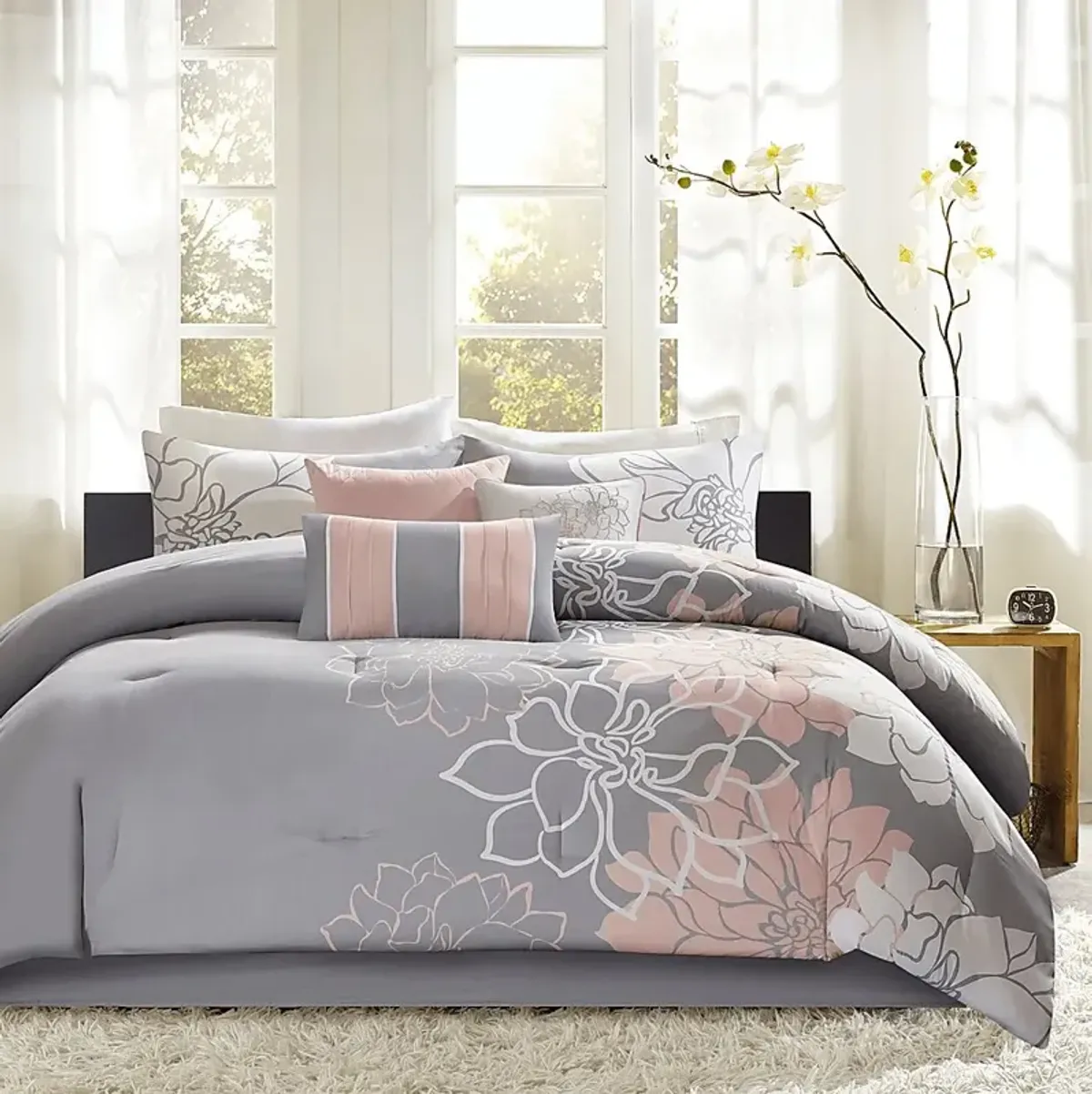 Cabildo Gray Blush 7 Pc California King Comforter Set