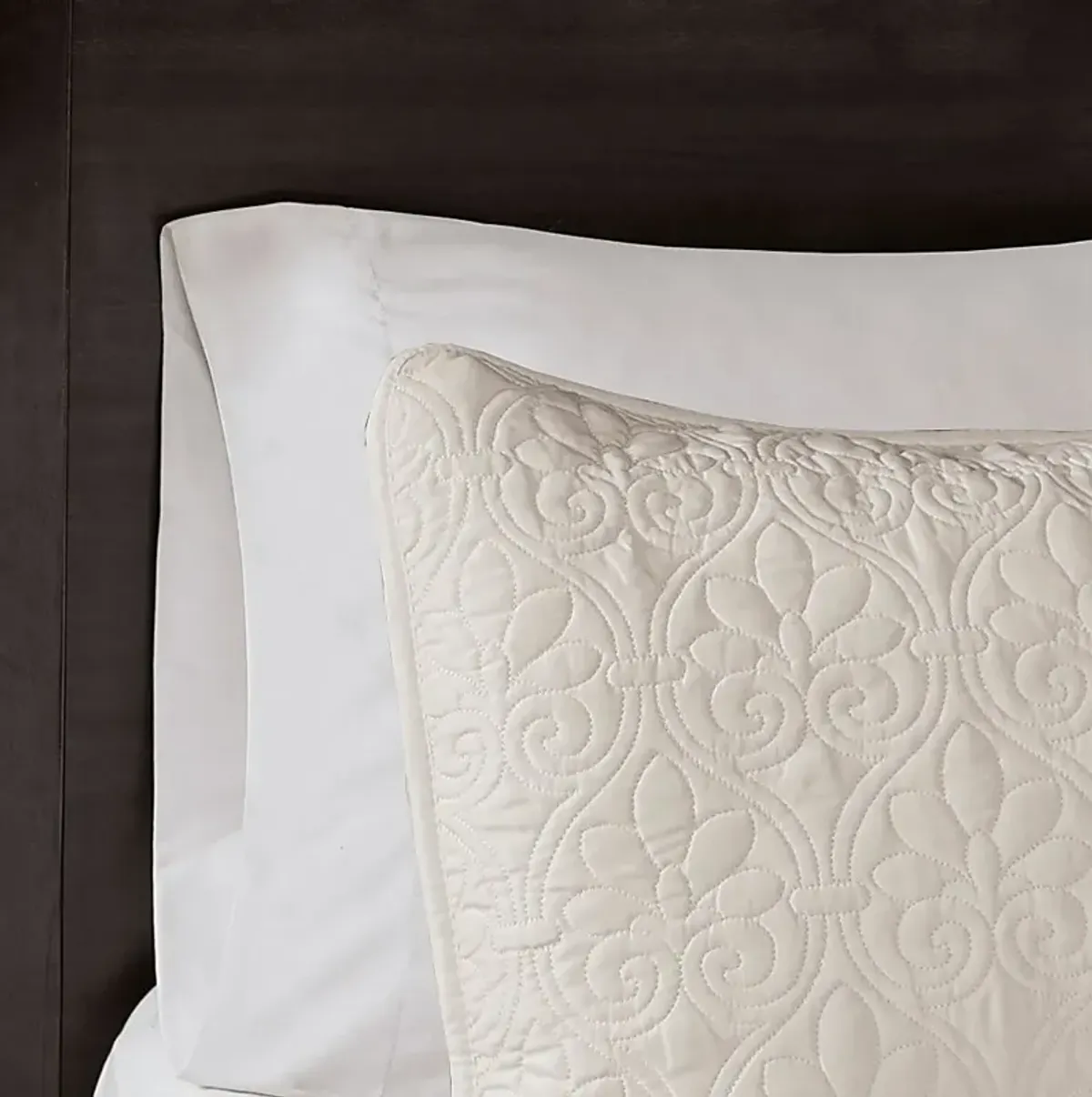 Lafourche Cream 3 Pc Full/Queen Coverlet Set