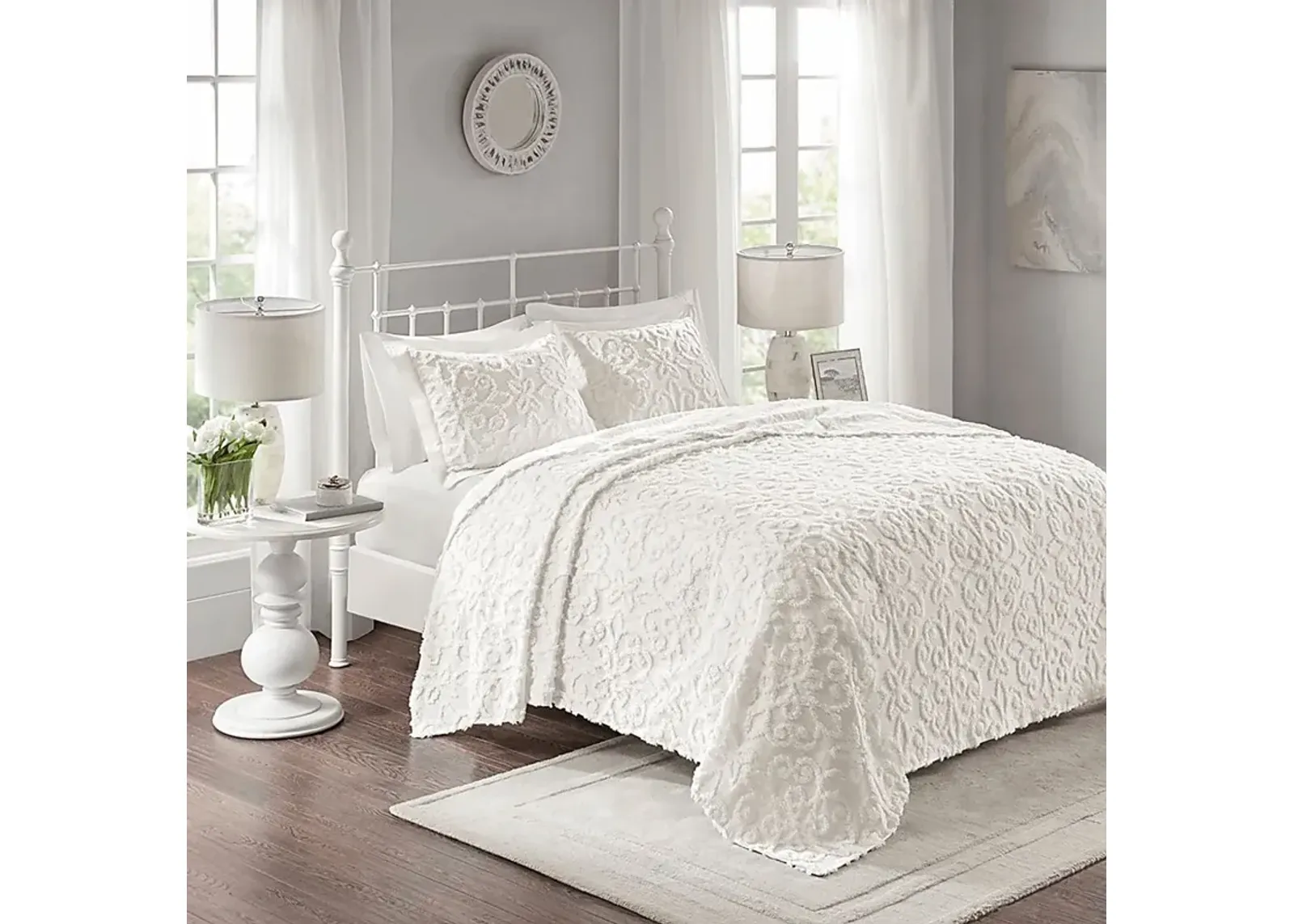 Laussat White 3 Pc Full/Queen Bedspread Set