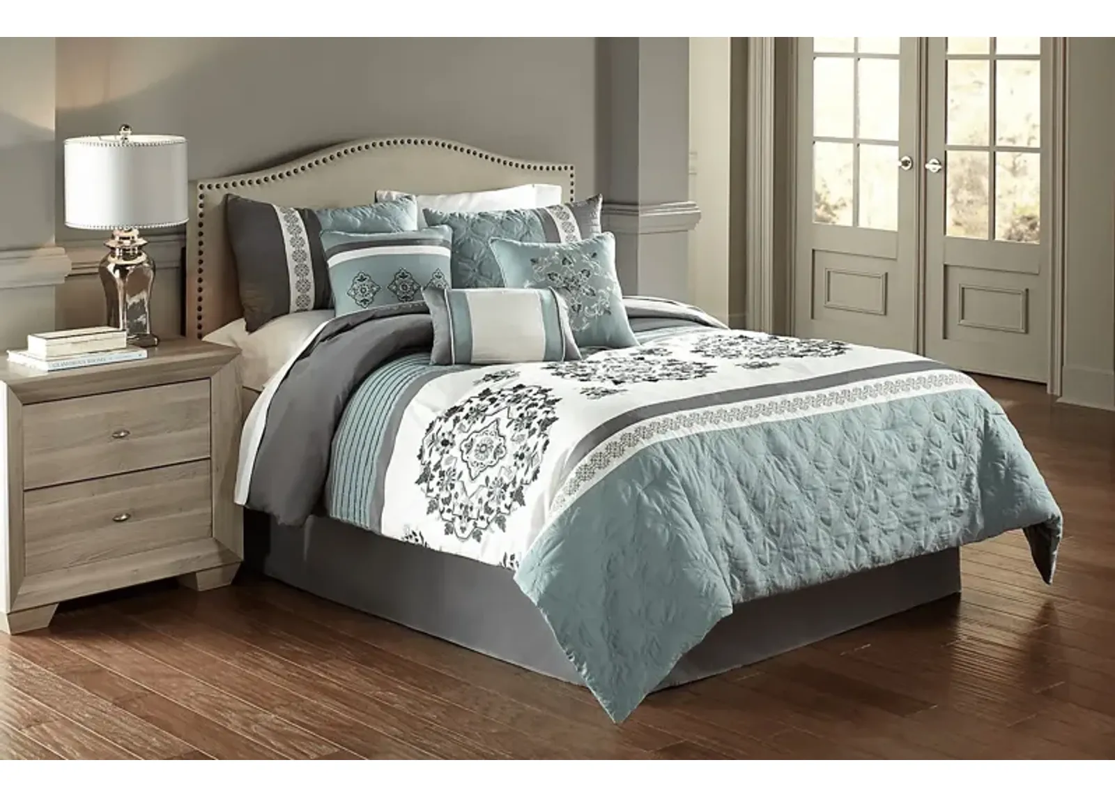 Aldea Blue 7 Pc Queen Comforter Set