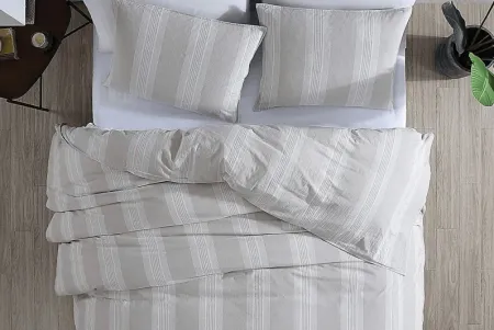 Graegle Gray Ivory 3 Pc Queen Comforter Set