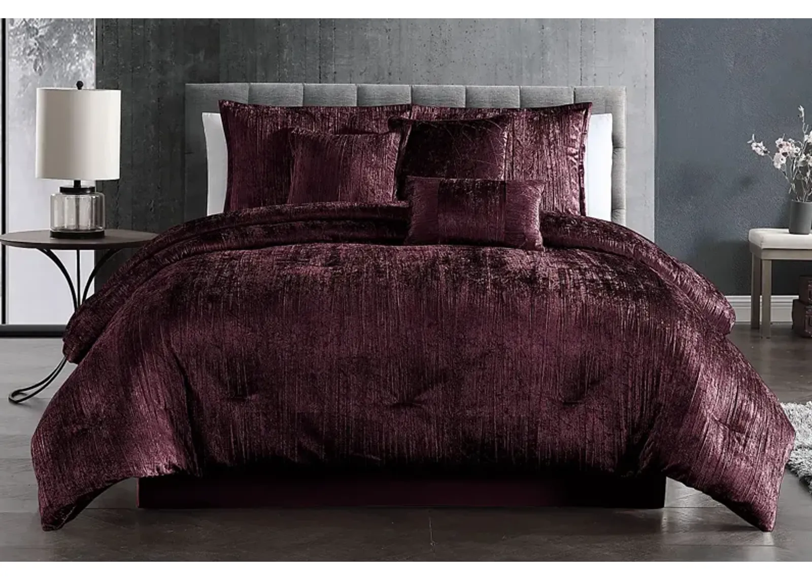 Recine Purple 7 Pc Queen Comforter Set