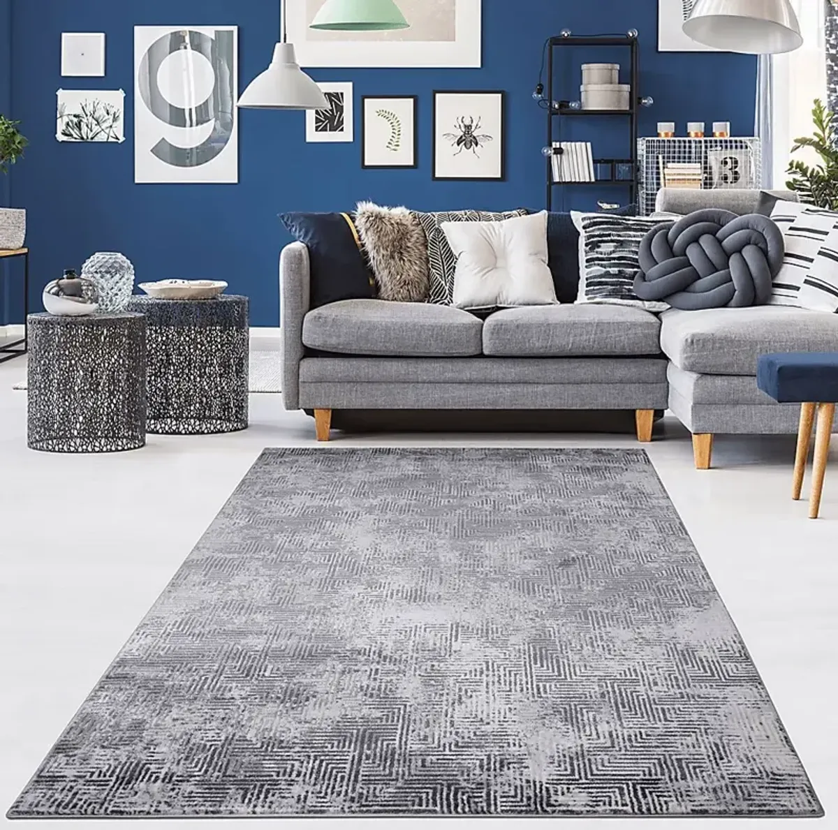 Closeburn Gray 5'3 x 7'6 Rug