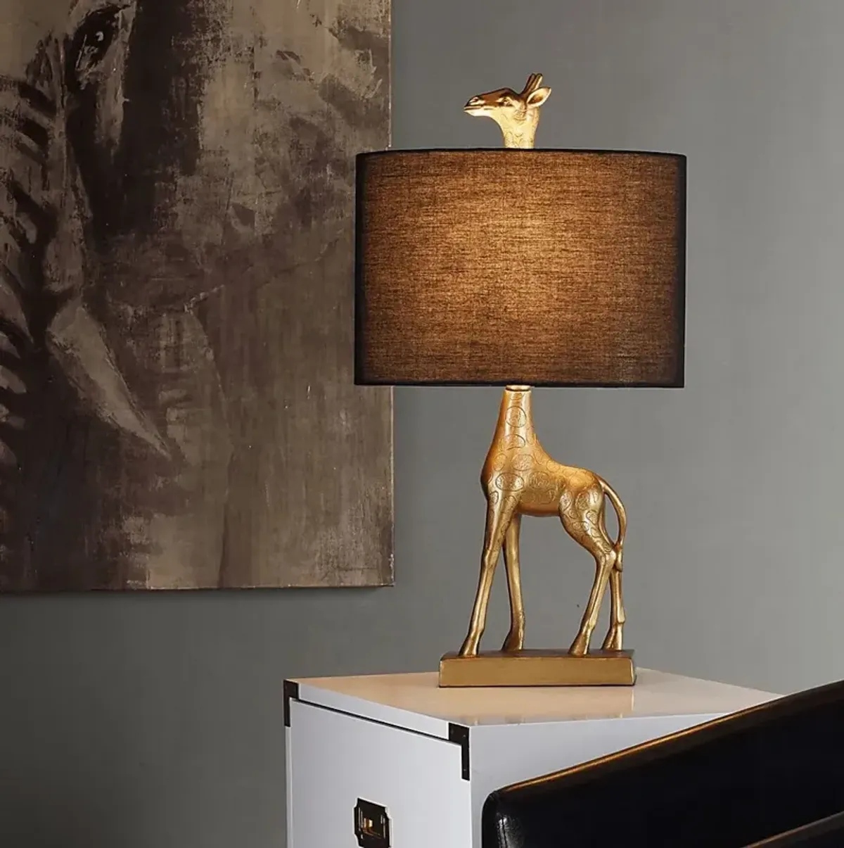 Kids Graceful Giraffe Gold Lamp