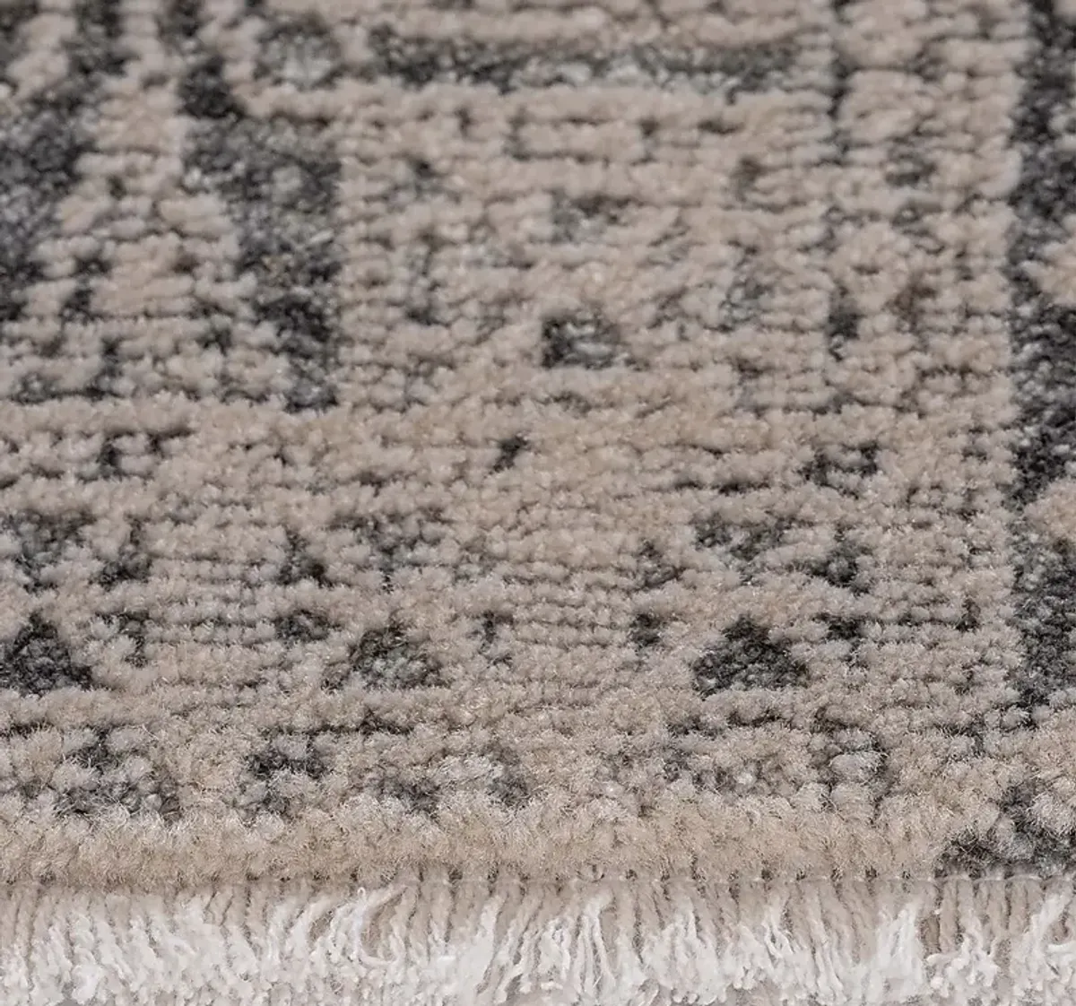 Hulgeo Gray 2'7 x 10' Rug