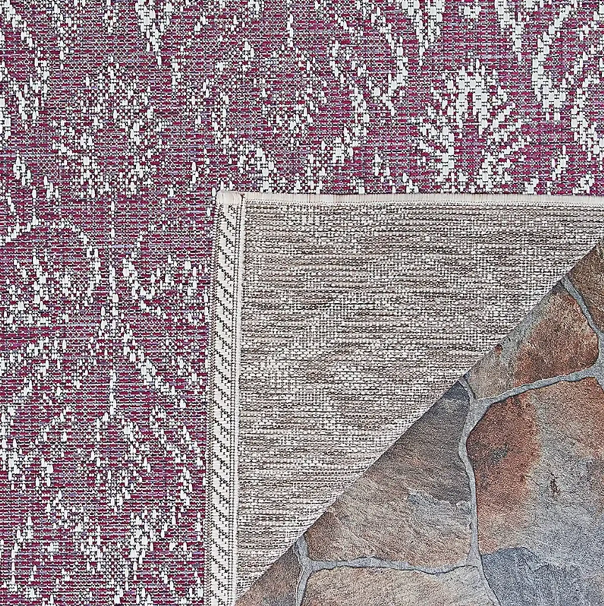 Mariet Plum 76 X 109 Indooroutdoor Rug Rooms To Go | Furniture.com