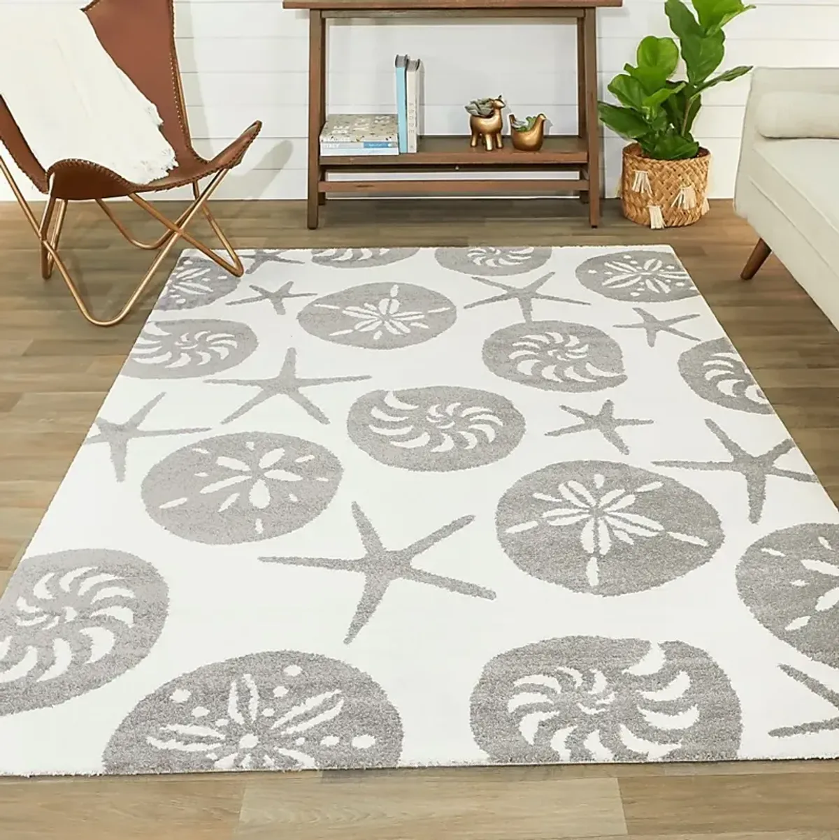 Ladovie Off-White 5'3 x 7' Rug