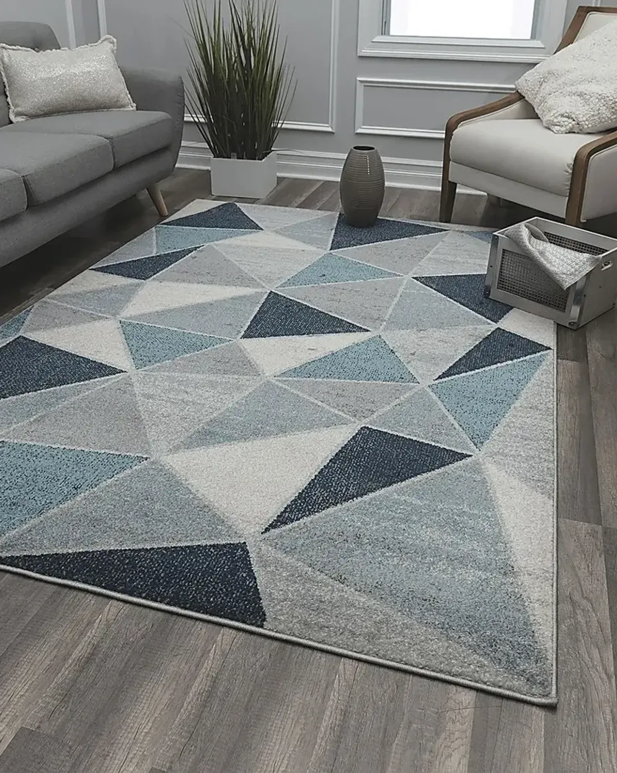 Eason Blue 5' x 7' Rug